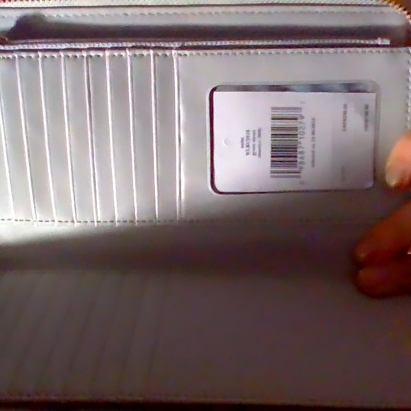 Kate Spade wallet - Picture 3 of 4